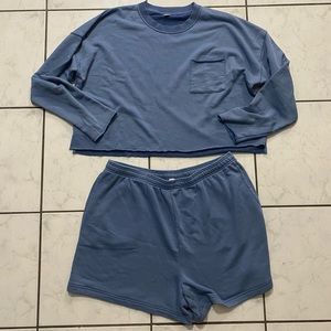 Two piece lounge set